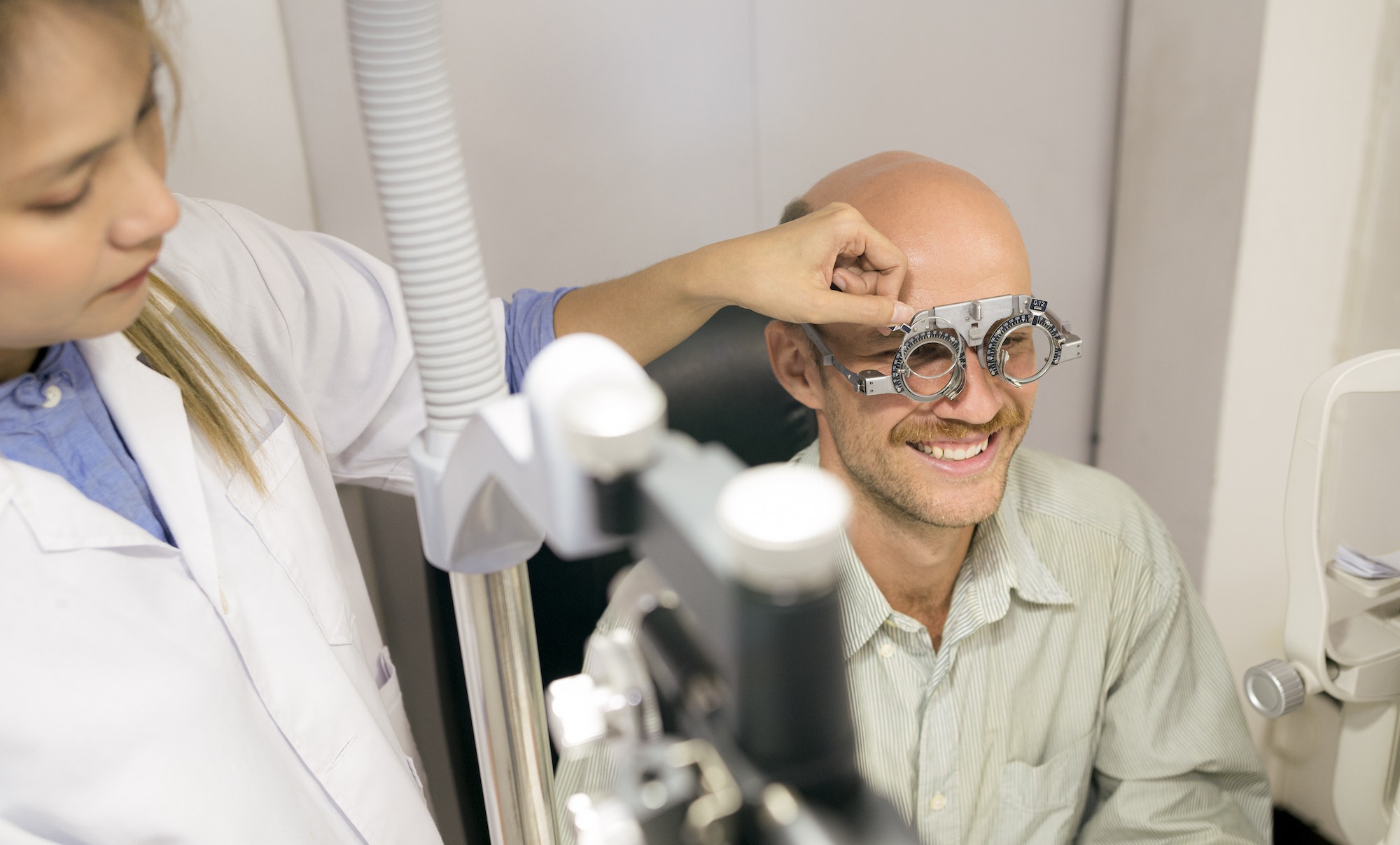 Ecrans, lumière bleue, comment préserver sa santé oculaire ?