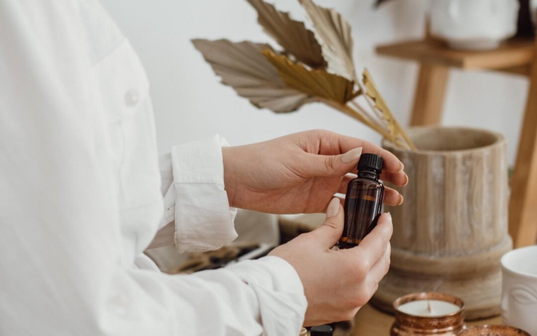Aromathérapie : huiles essentielles pour apaiser l&rsquo;anxiété et favoriser la détente